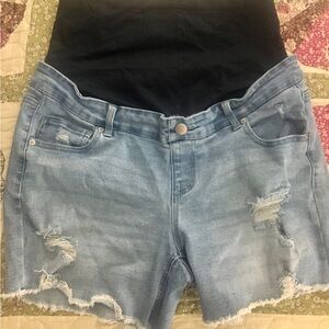 Maternity shorts